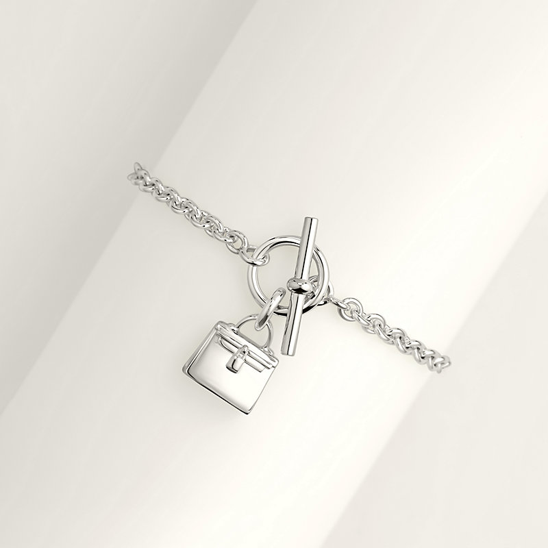 HERMÈS ケリー アミュレット ミニ チャーム ブレスレット ブレスレット 《アミュレット》 ケリー | Hermès - エルメス-公式サイト